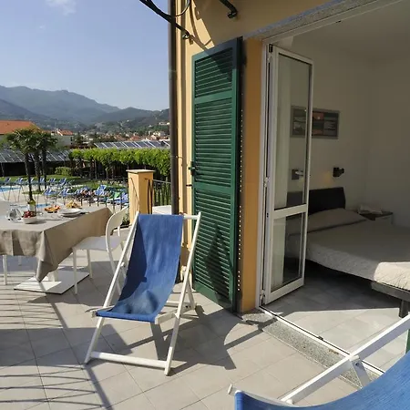 Residence I Cormorani Loano Room photo